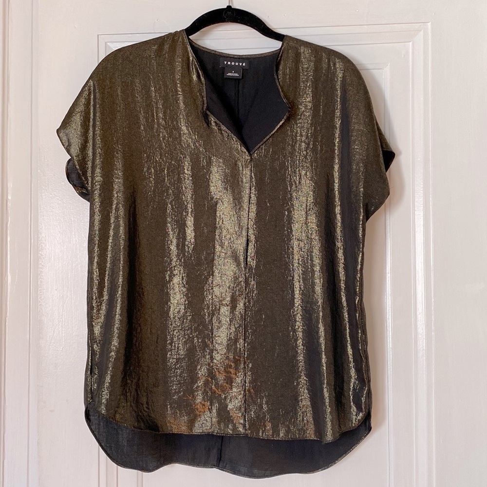 Flowy Gold Trouve top